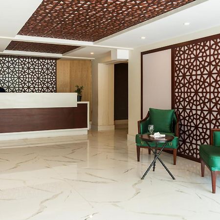 Tibet Hotel Skardu Exteriör bild